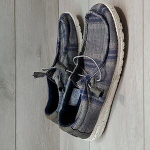 Hey Dude mens Wally Funk Plaid Blue Grey Loafer Slip On shoes sz 9